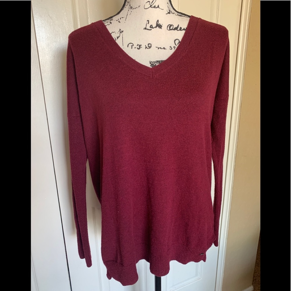 American Eagle Maroon Lightweight Sweater